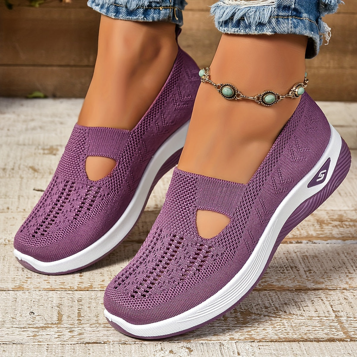 Ava – Extra-Space Support Shoes