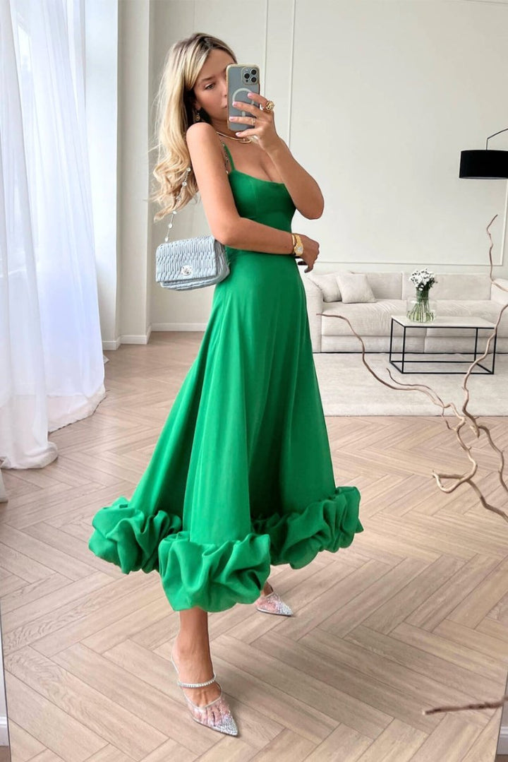 CELINE | ELEGANT FLOWING DRESS