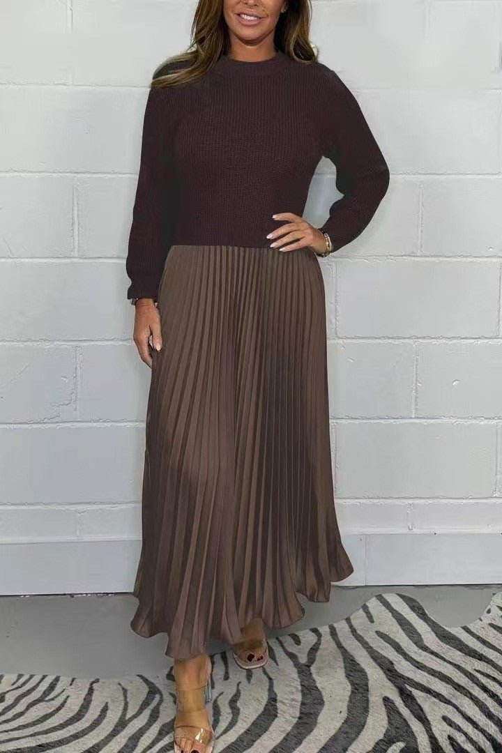 Claudia | Jersey Top and Pleated Skirt