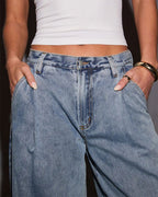 Fiona™ | Mid-rise straight cut jeans – fluid & feminine look