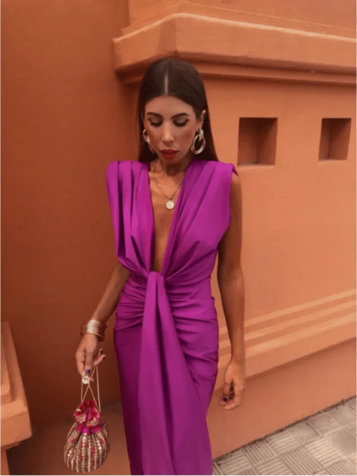 KELSEY | STYLISH PLEATED DRESS