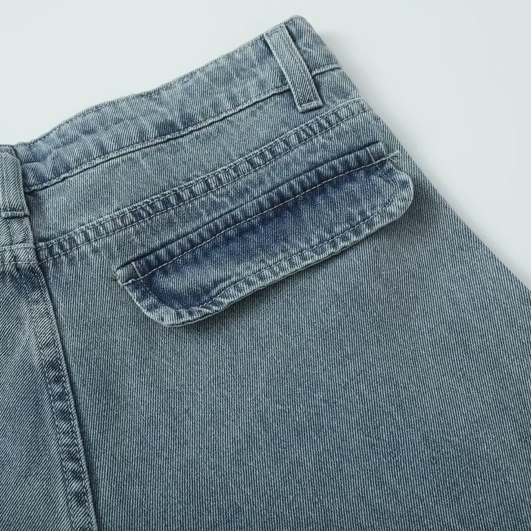 Léo™ | Mid-rise jeans, elegant wide cut