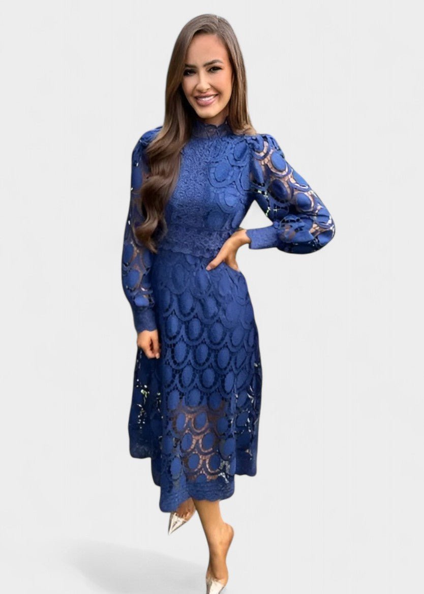 Lily | Flattering Maxi Dress